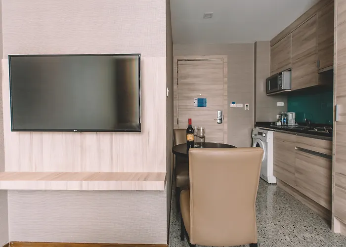 Hotel Adelphi 4*