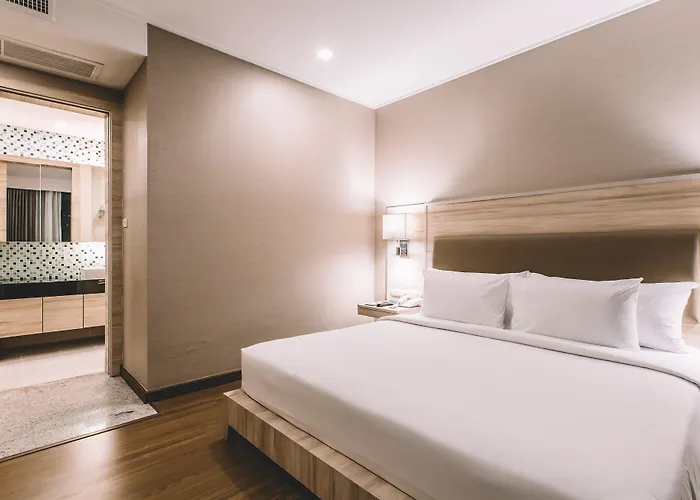 Adelphi 호텔 4*