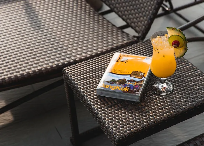 Hotel Adelphi Bangkok