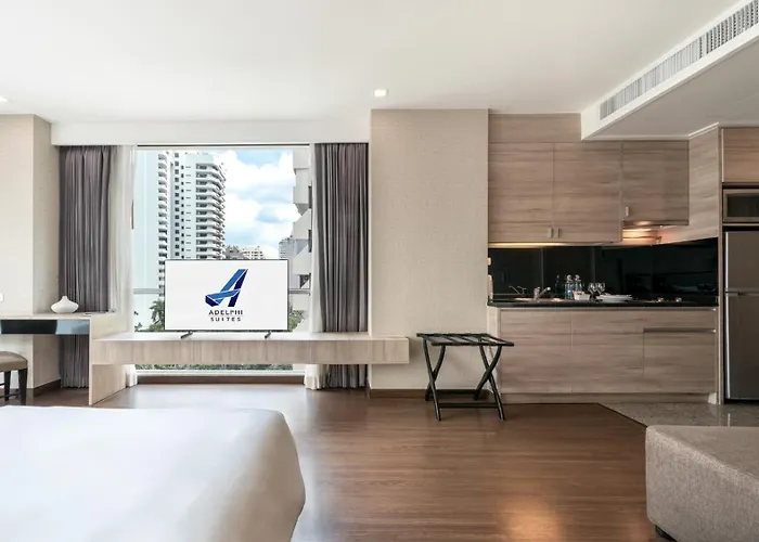 Adelphi 4*