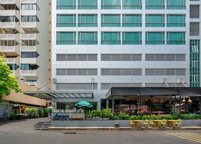 Adelphi Hotel